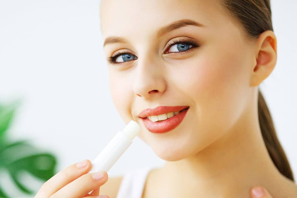 Keeping the body hydrated by drinking plenty of water is essential for proper skin health which helps to minimize lip lift scars.